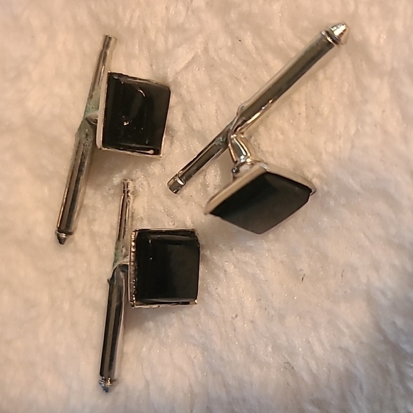 Vintage cufflinks silver tone with faux black stone - Picture 2 of 5